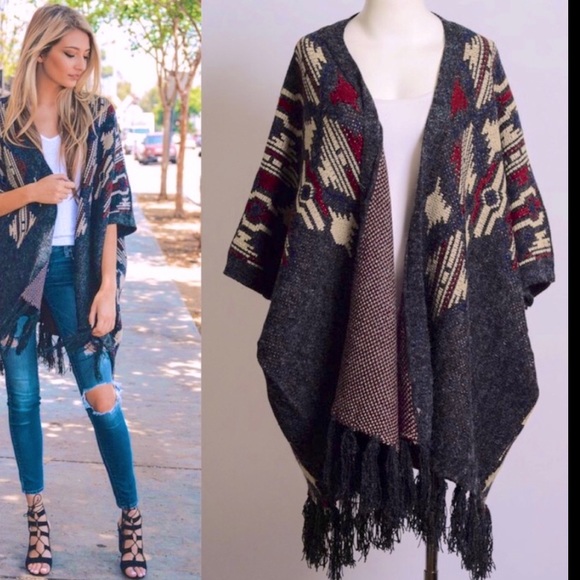 New🔥OPEN PONCHO ~SO SOFT NWT - Picture 5 of 8